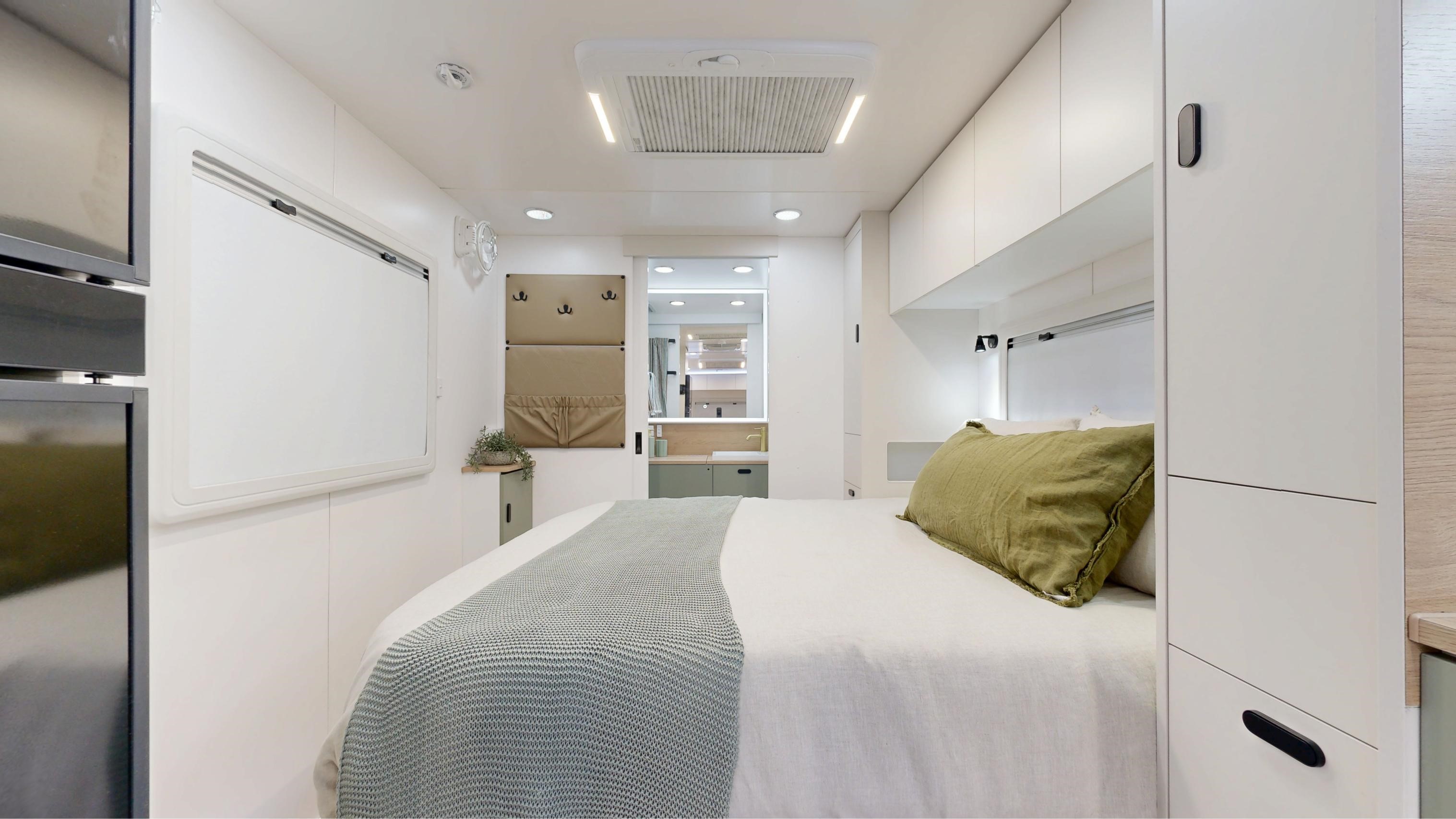 Gallery 27